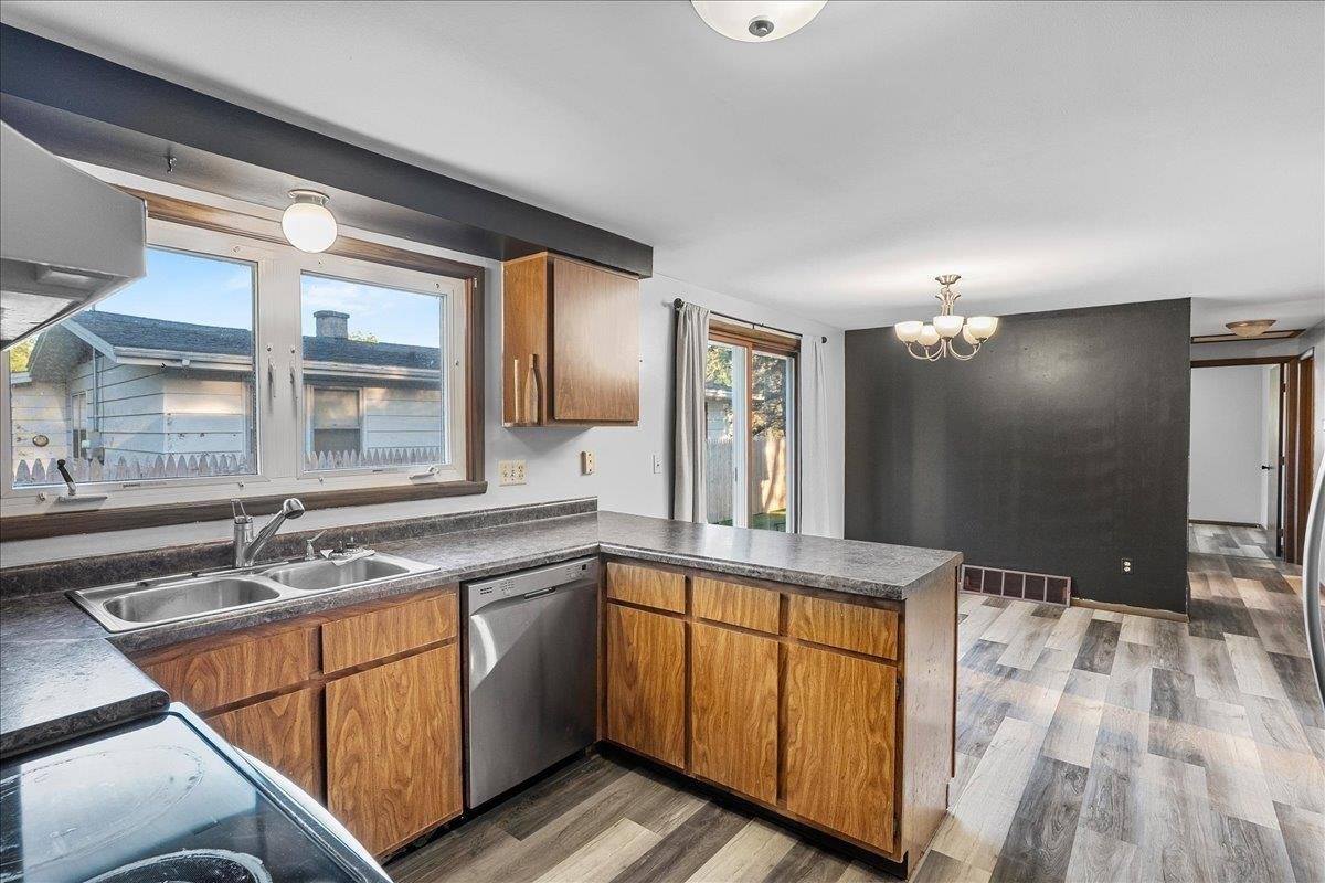 106 S Oak Street, Spencer, WI 54479