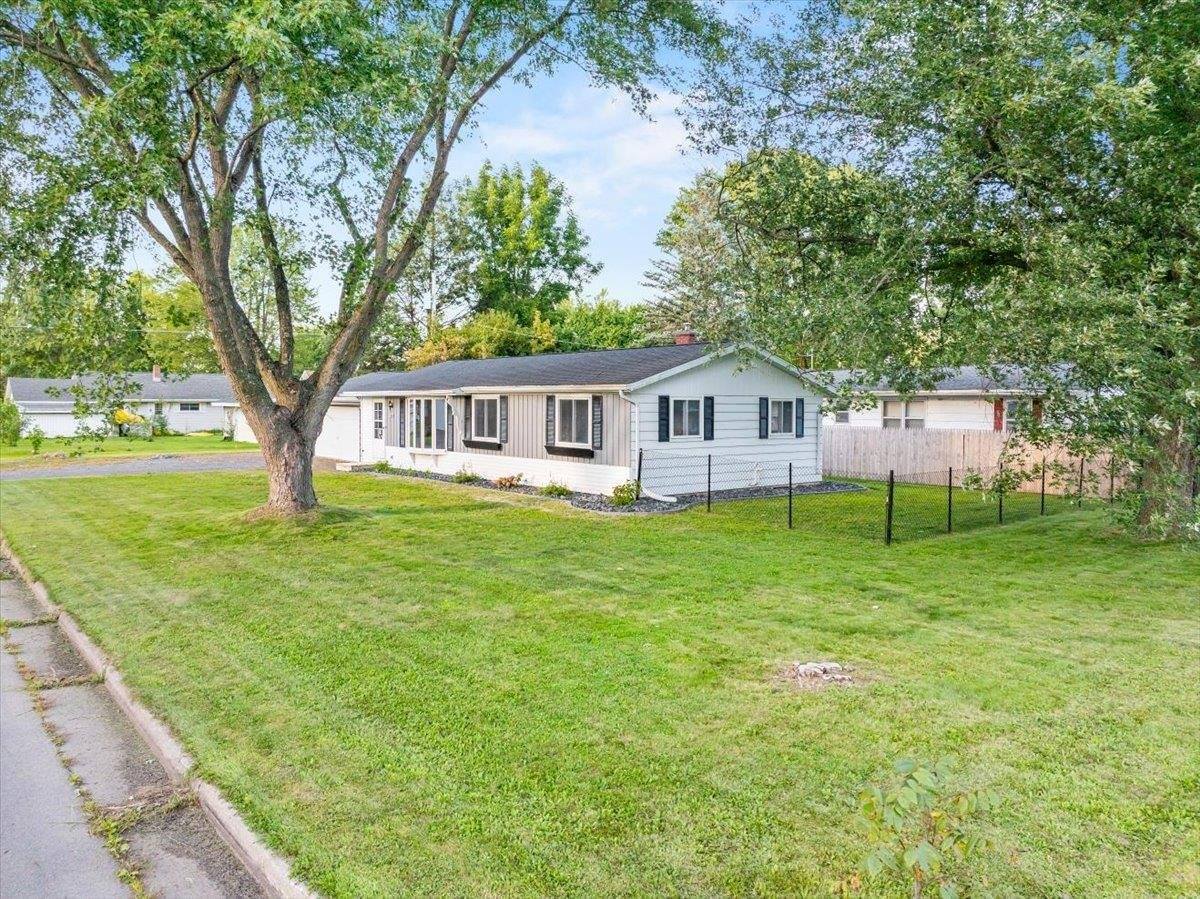 106 S Oak Street, Spencer, WI 54479