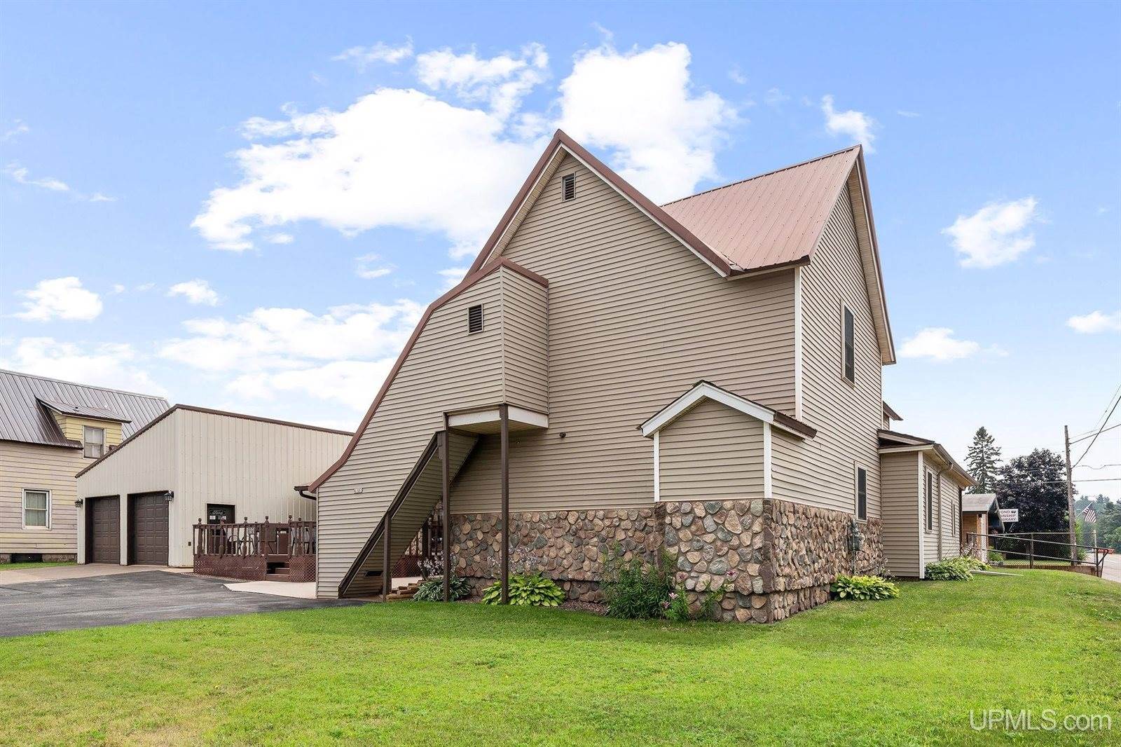 101 Kirkpatrick Avenue, Palmer, MI 49871