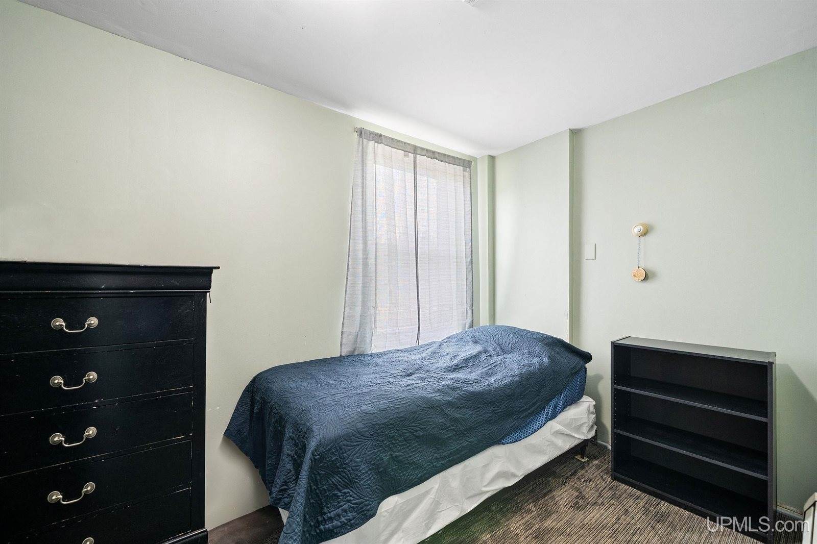 101 Kirkpatrick Avenue, Palmer, MI 49871