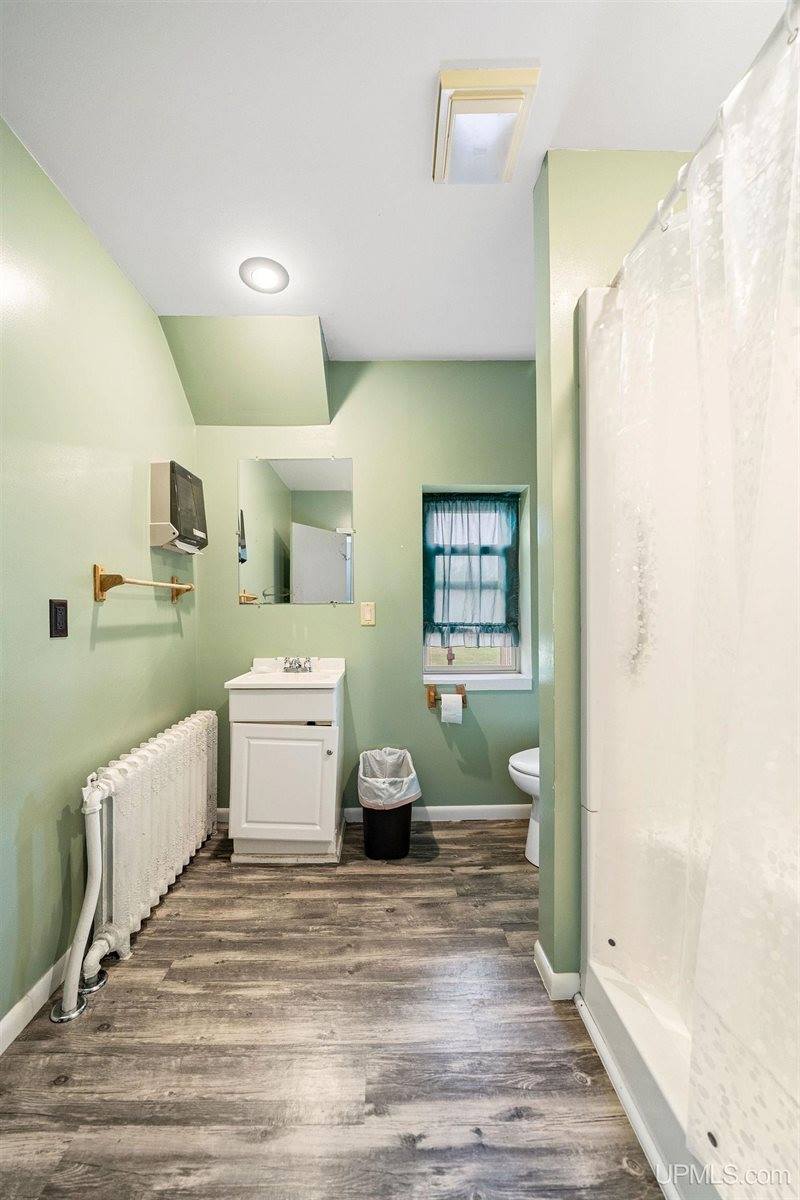 101 Kirkpatrick Avenue, Palmer, MI 49871