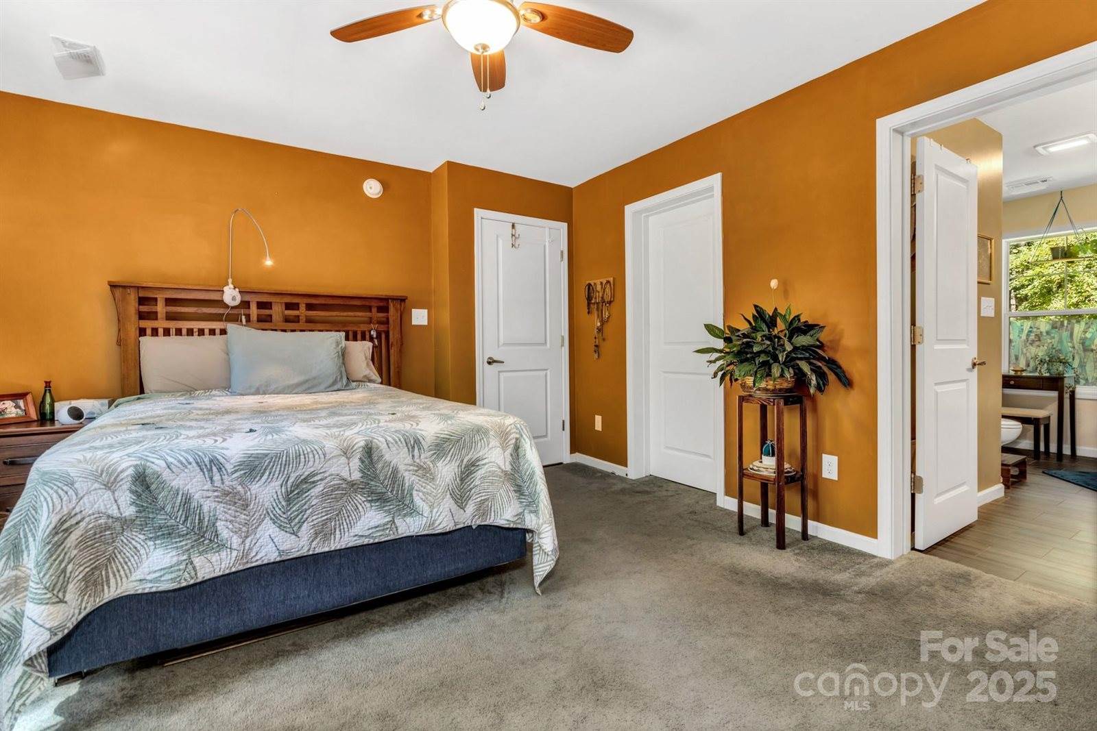 62 Hermit Springs Trail, Hendersonville, NC 28739