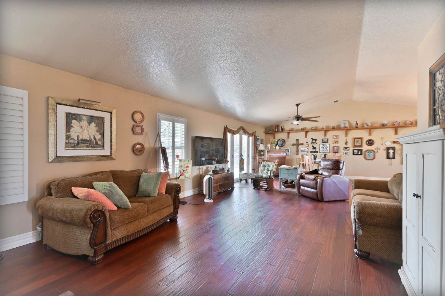 2451 Canoe Street, Copperopolis, CA 95228