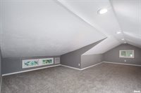 2433 Davenport Avenue, Davenport, IA 52803