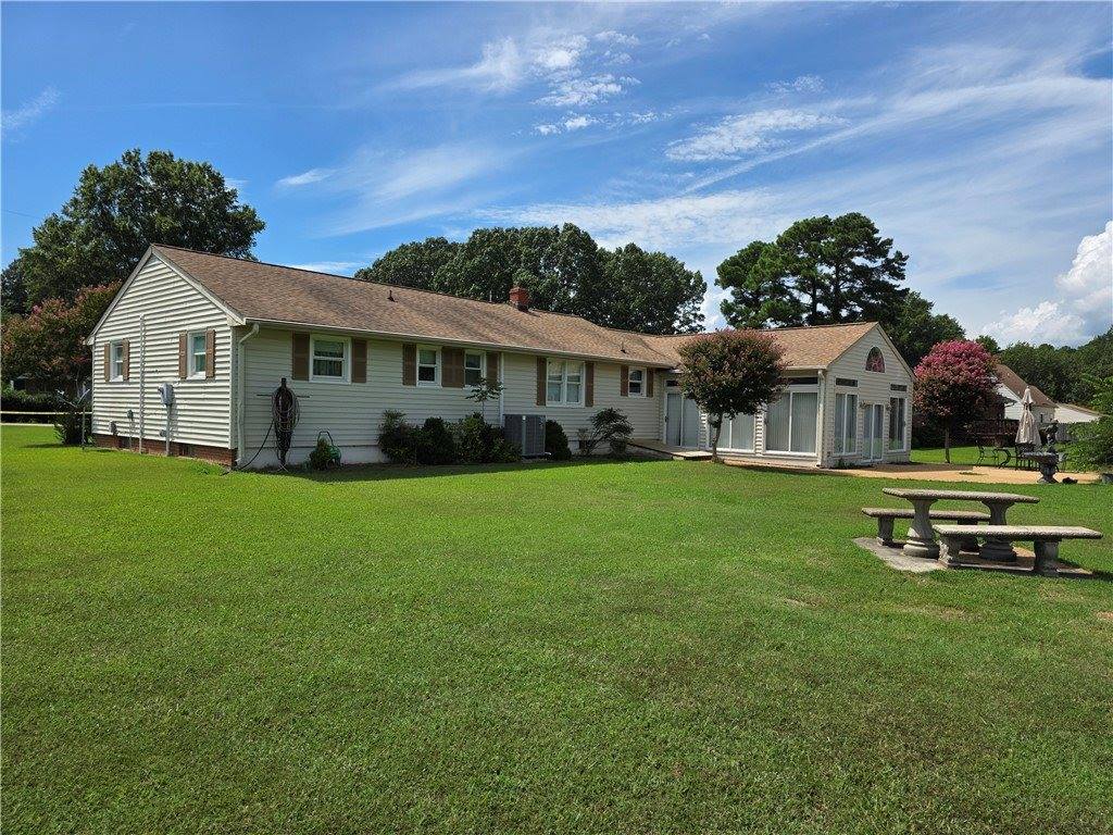 1975 Marshall Lane, Hayes, VA 23072