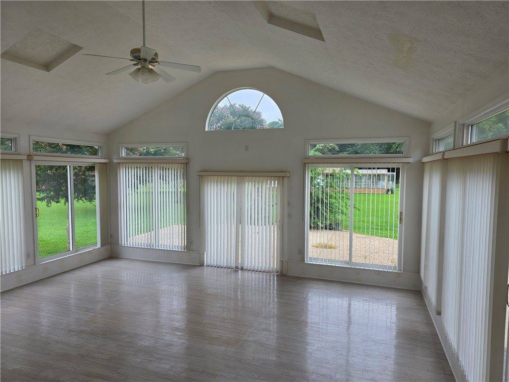 1975 Marshall Lane, Hayes, VA 23072