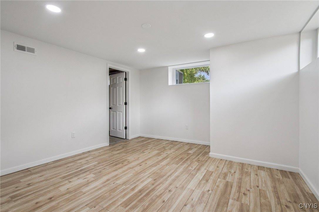 48 Brasser Drive, Chili, NY 14624