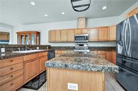 18121 Spyglass Road, Hidden Valley Lake, CA 95467