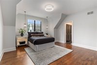 1825 West North Pond Lane, Lake Forest, IL 60045