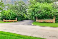 1825 West North Pond Lane, Lake Forest, IL 60045