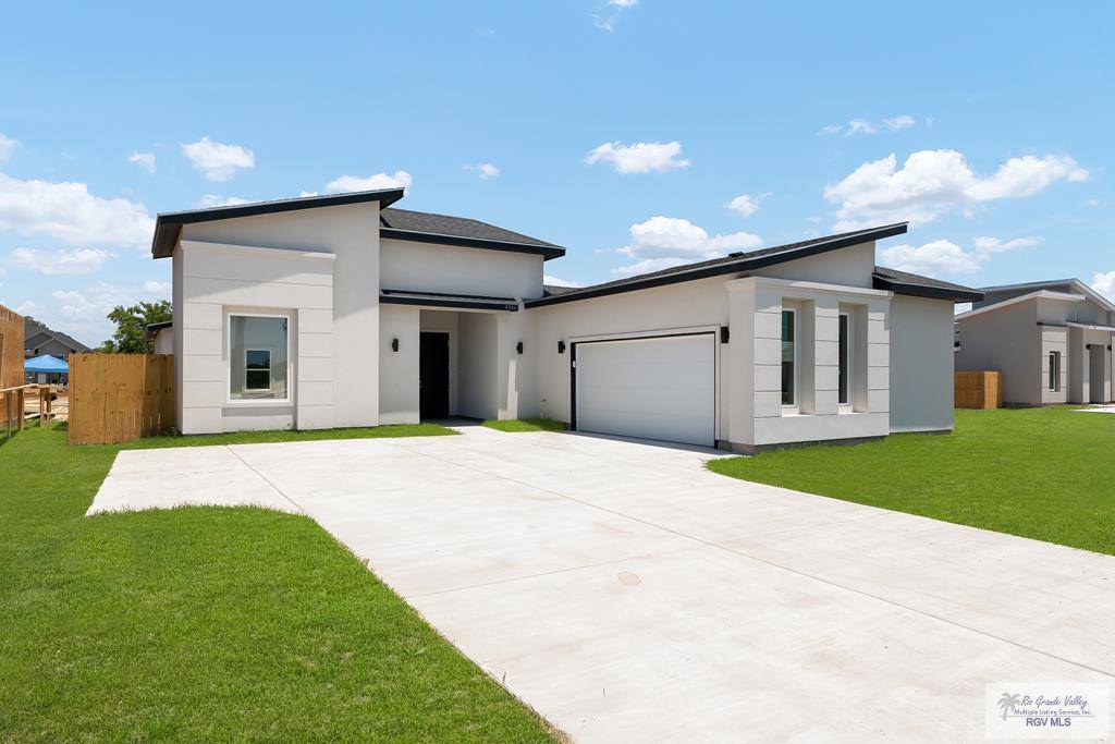 3709 Paseo Cafetos St, Brownsville, TX 78526