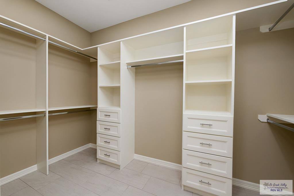 3709 Paseo Cafetos St, Brownsville, TX 78526