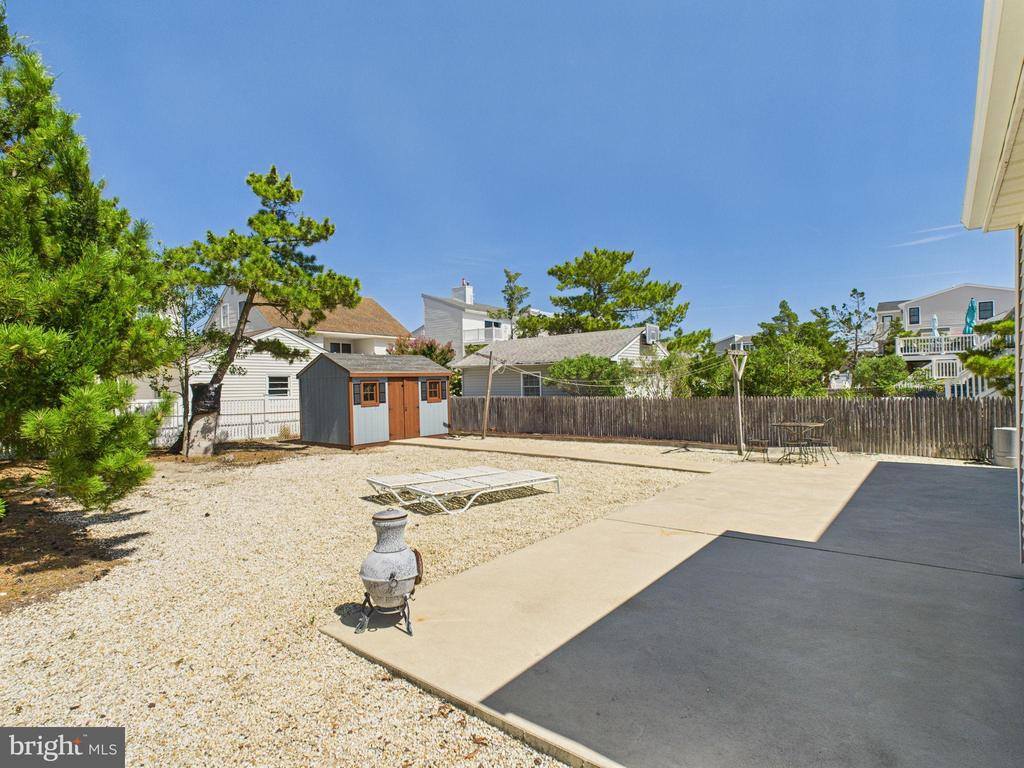 333 North 5TH Street, Surf City, NJ 08008