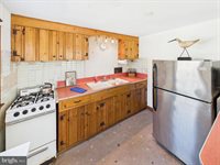 333 North 5TH Street, Surf City, NJ 08008