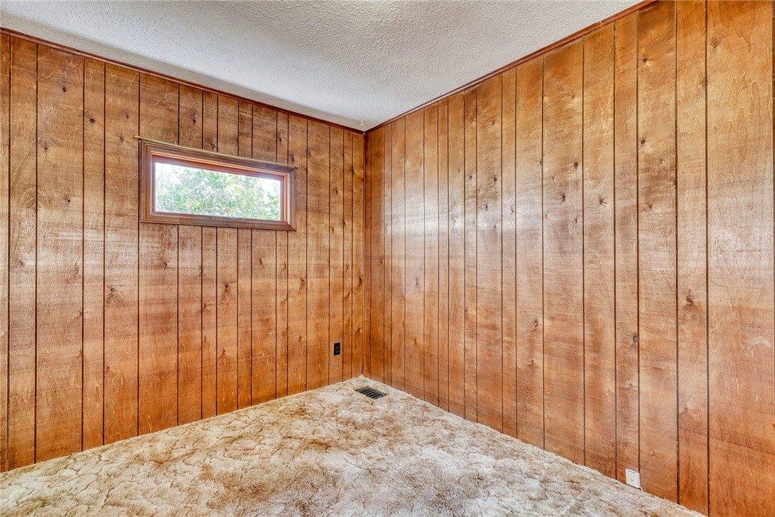 161 Thorndyke Road, Irondequoit, NY 14617