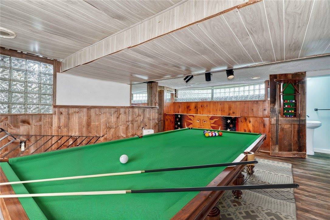 161 Thorndyke Road, Irondequoit, NY 14617