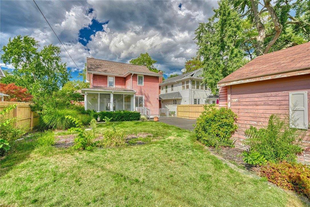 161 Thorndyke Road, Irondequoit, NY 14617