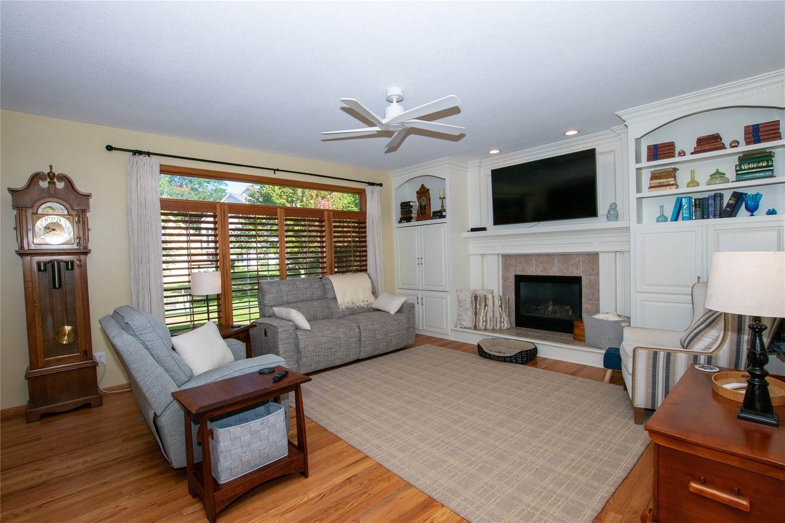 106 58th Court, West Des Moines, IA 50266