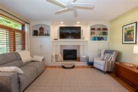 106 58th Court, West Des Moines, IA 50266