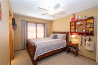 106 58th Court, West Des Moines, IA 50266