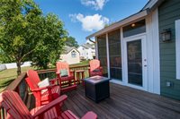 106 58th Court, West Des Moines, IA 50266