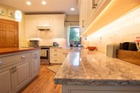 106 58th Court, West Des Moines, IA 50266