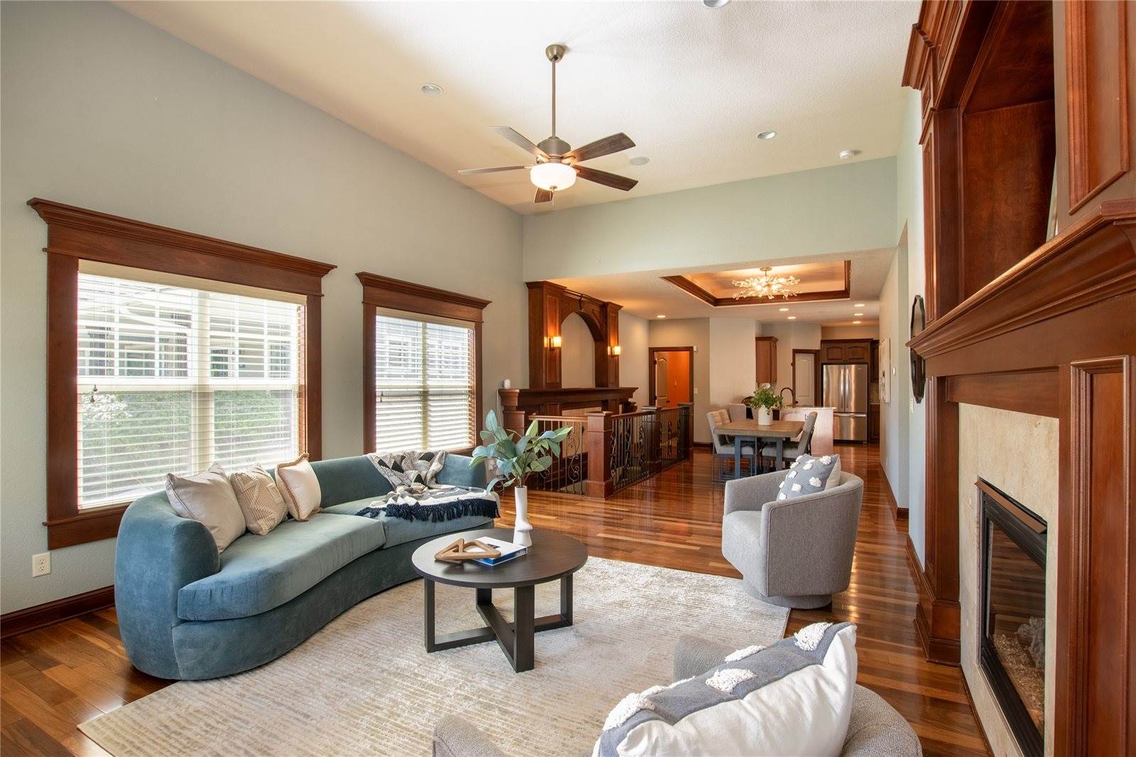 204 Cambridge Drive, West Des Moines, IA 50266