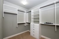 204 Cambridge Drive, West Des Moines, IA 50266