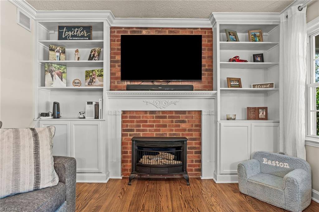 2939 Bellaire Circle, Walkertown, NC 27051