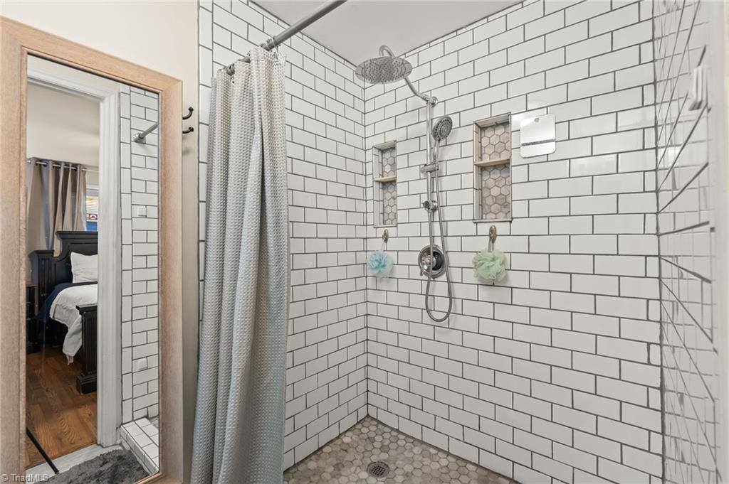 2939 Bellaire Circle, Walkertown, NC 27051