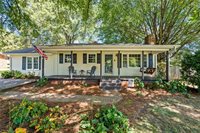 2939 Bellaire Circle, Walkertown, NC 27051