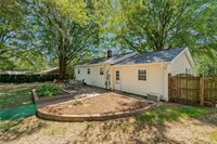 2939 Bellaire Circle, Walkertown, NC 27051