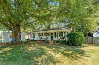 2939 Bellaire Circle, Walkertown, NC 27051