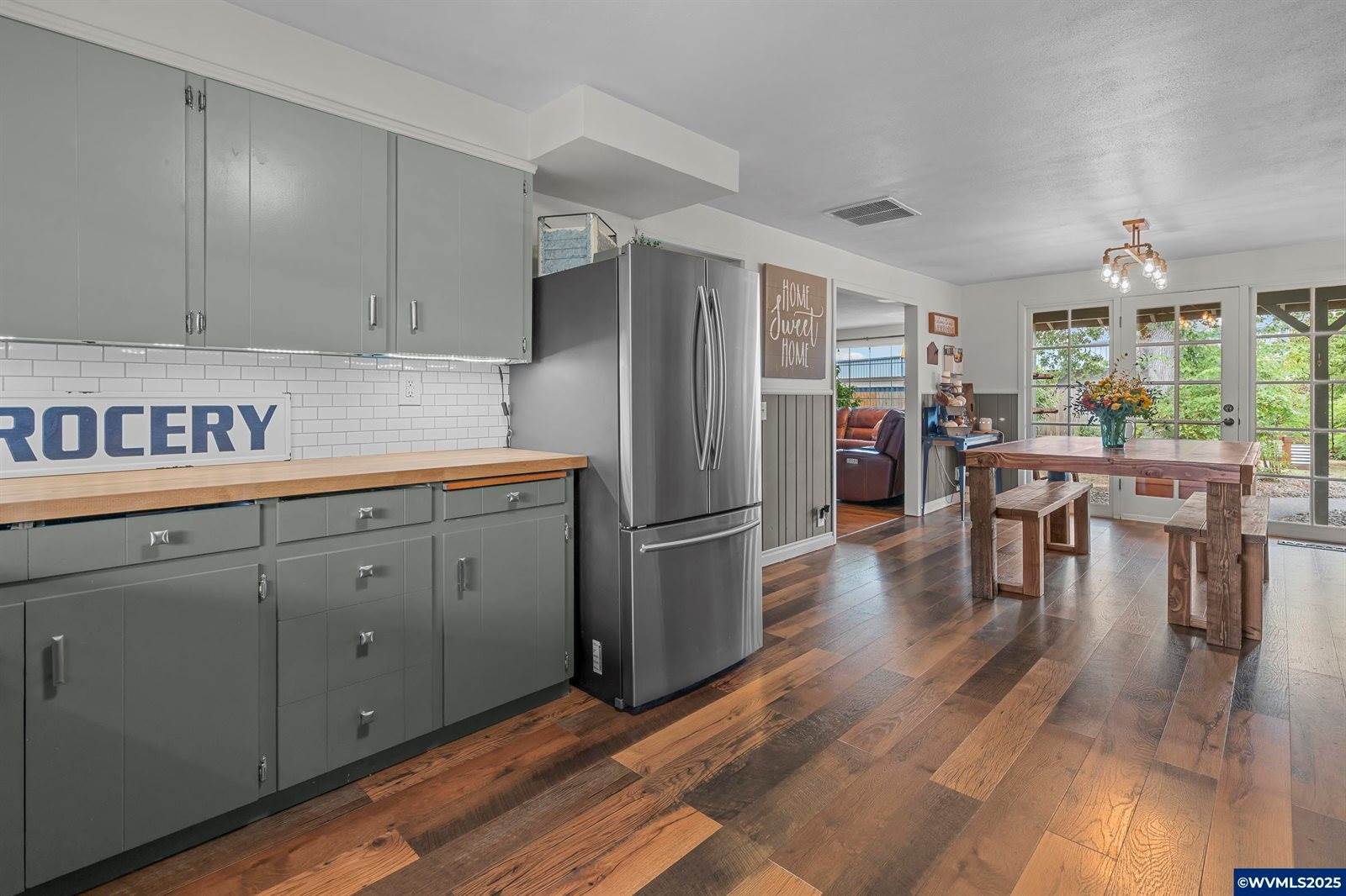 1169 N Evergreen Av, Stayton, OR 97383