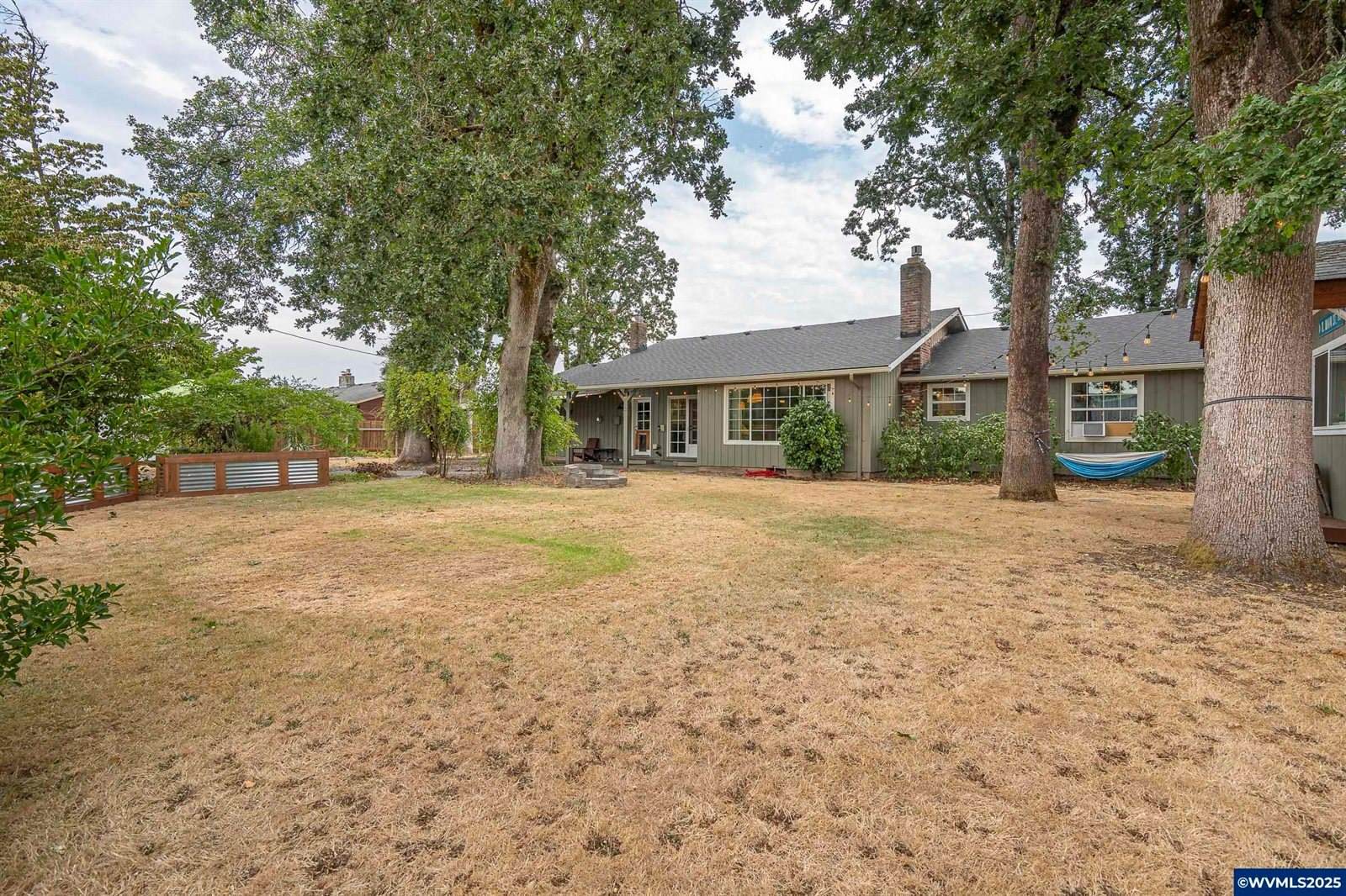 1169 N Evergreen Av, Stayton, OR 97383