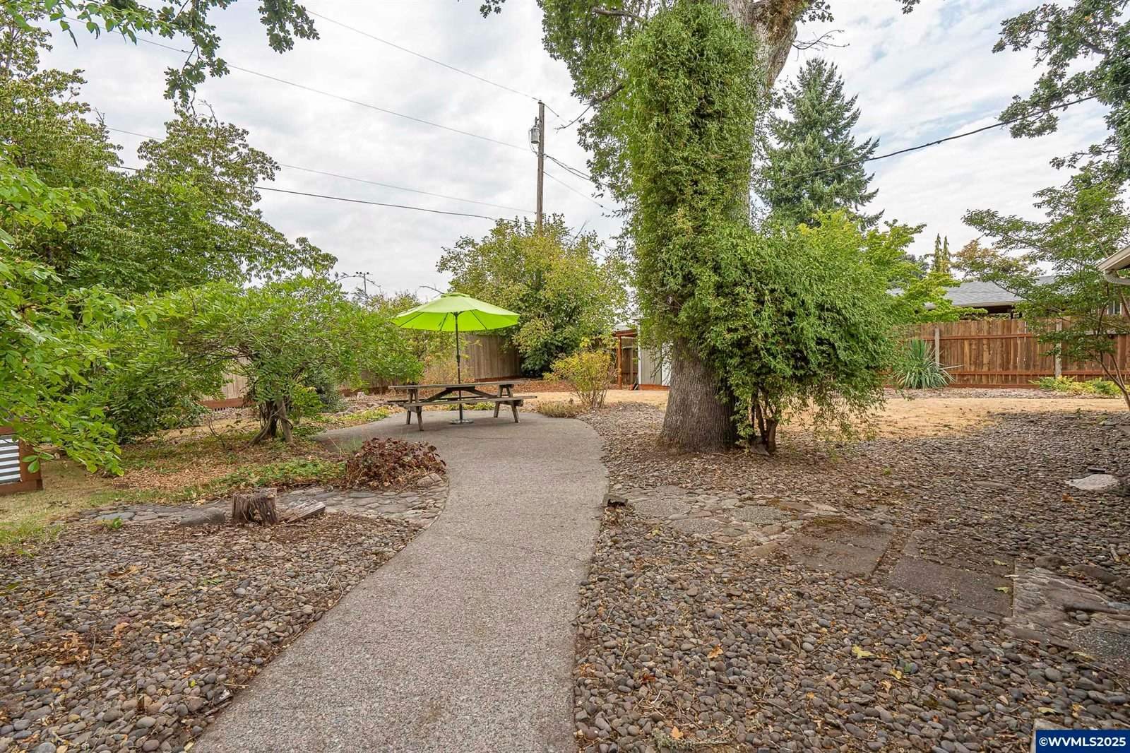 1169 N Evergreen Av, Stayton, OR 97383