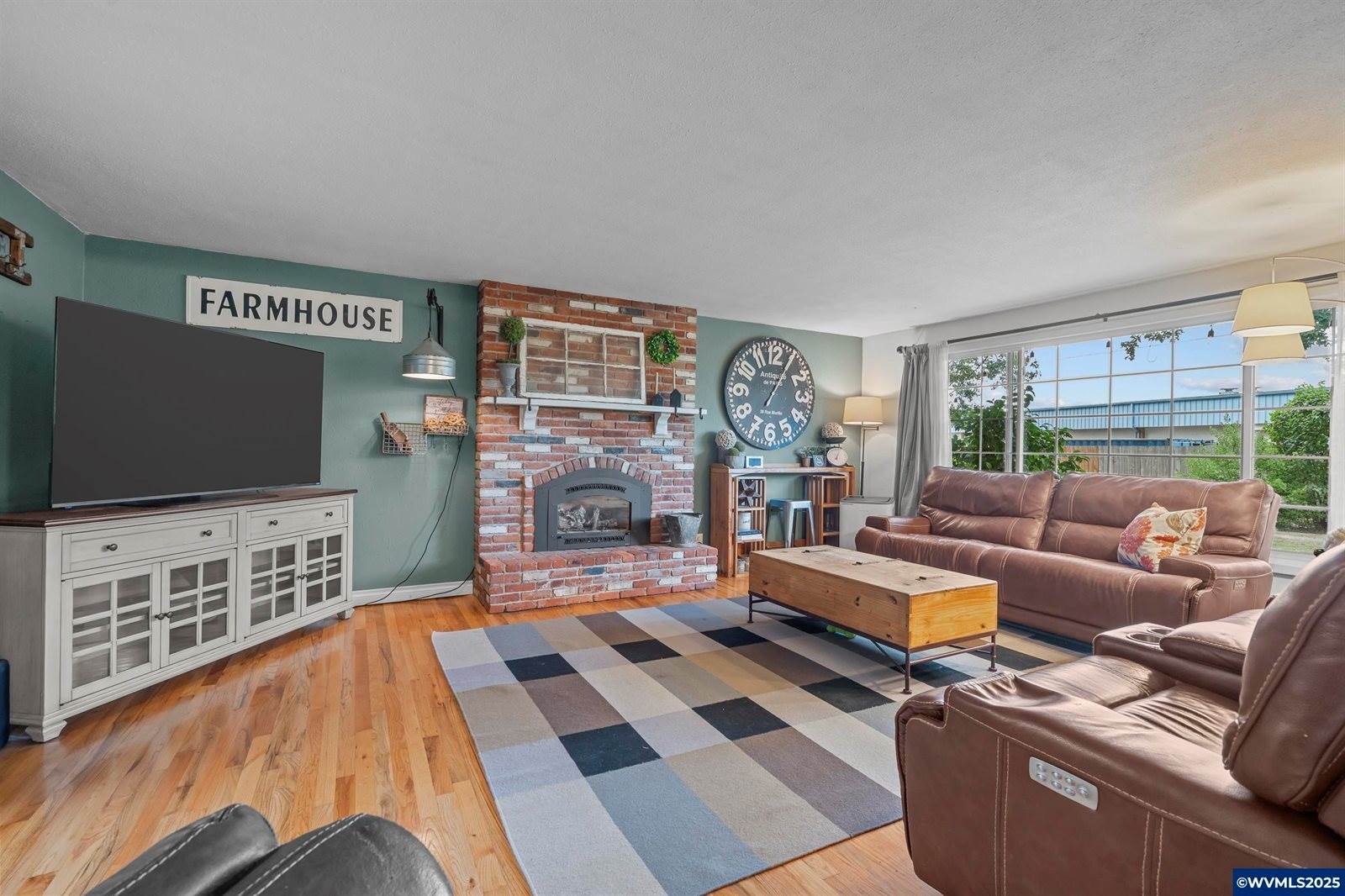 1169 N Evergreen Av, Stayton, OR 97383