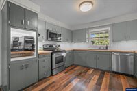 1169 N Evergreen Av, Stayton, OR 97383