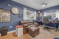 1169 N Evergreen Av, Stayton, OR 97383