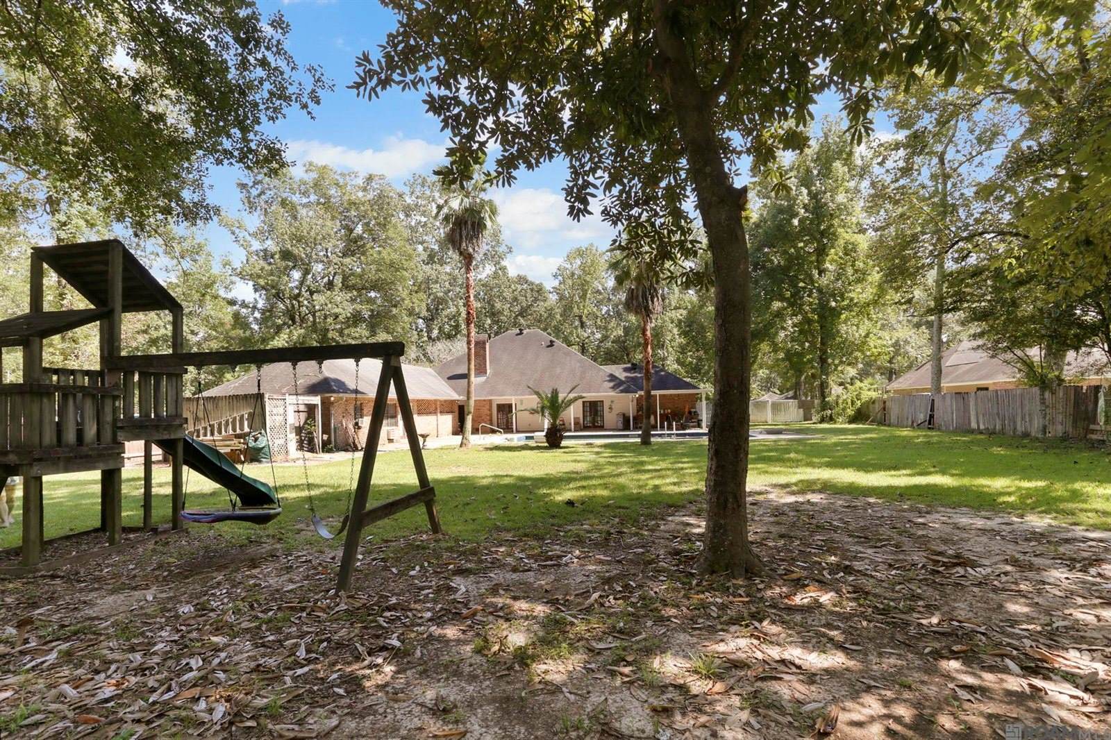 17845 Coffee Rd, Baton Rouge, LA 70817