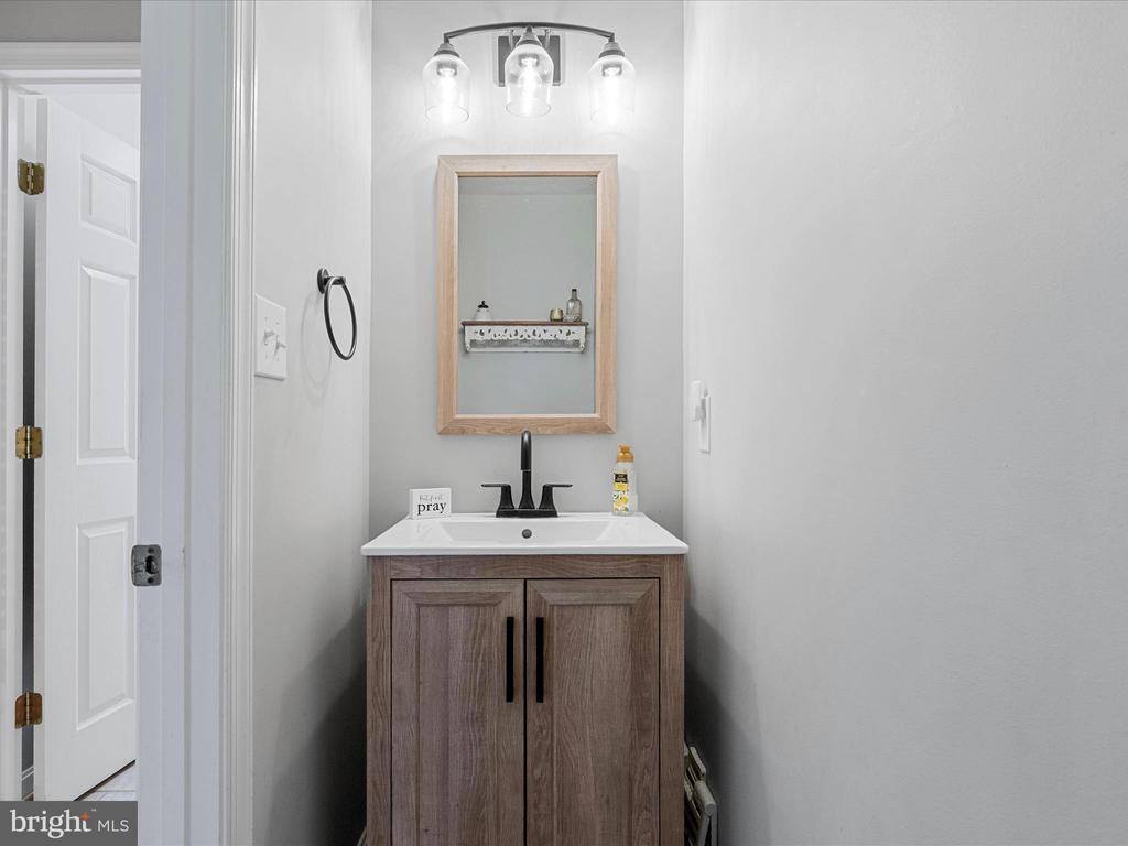 505 Back Creek Road, Gore, VA 22637