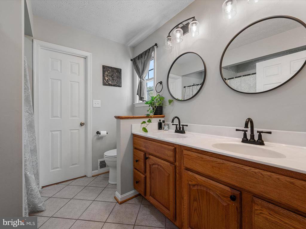 505 Back Creek Road, Gore, VA 22637