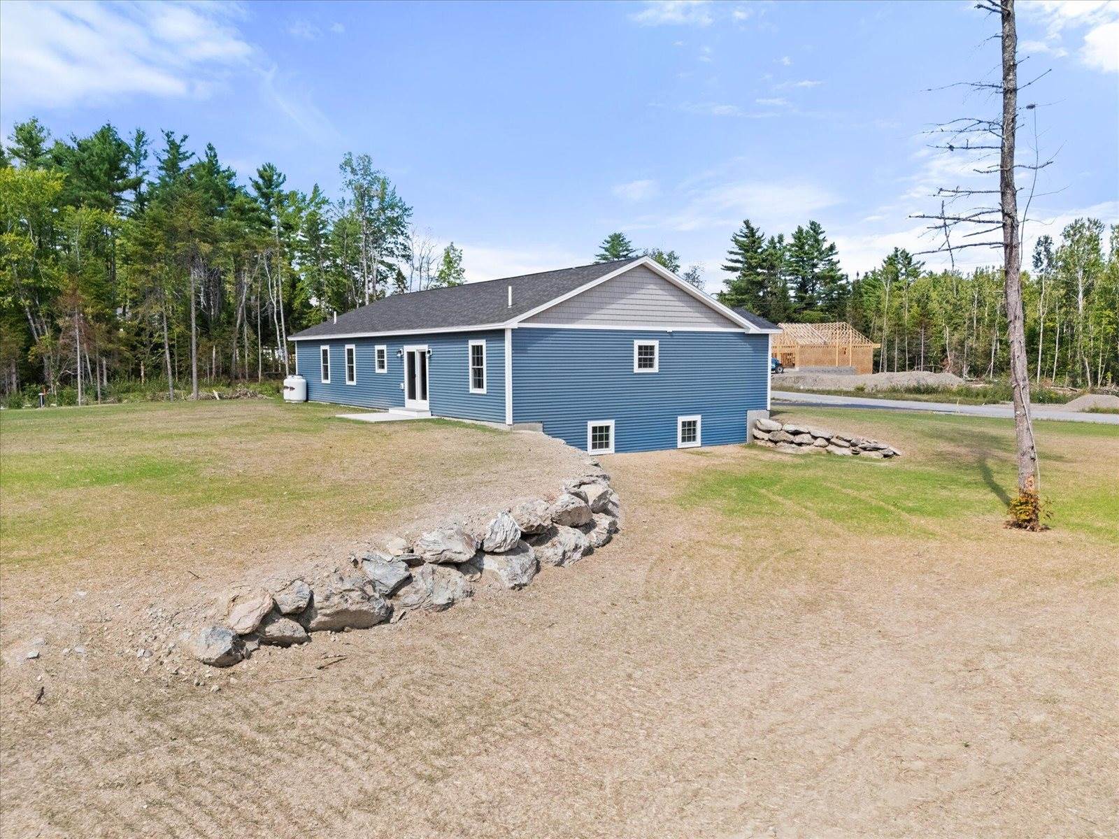 633 Streamside Avenue, Hermon, ME 04401
