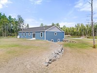 633 Streamside Avenue, Hermon, ME 04401