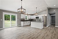 633 Streamside Avenue, Hermon, ME 04401