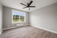 633 Streamside Avenue, Hermon, ME 04401