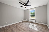 633 Streamside Avenue, Hermon, ME 04401