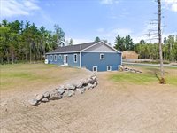 633 Streamside Avenue, Hermon, ME 04401
