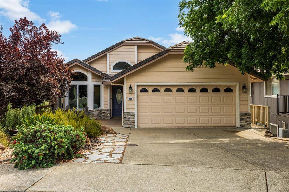 898 Supreme Court, Auburn, CA 95603
