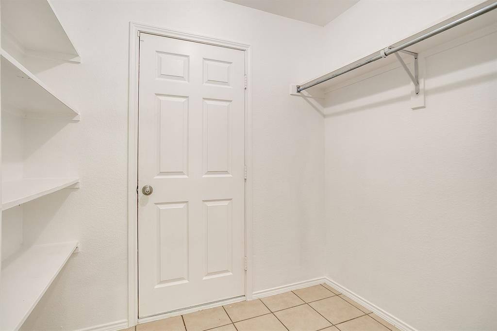 10633 Lipan Trail, Fort Worth, TX 76108